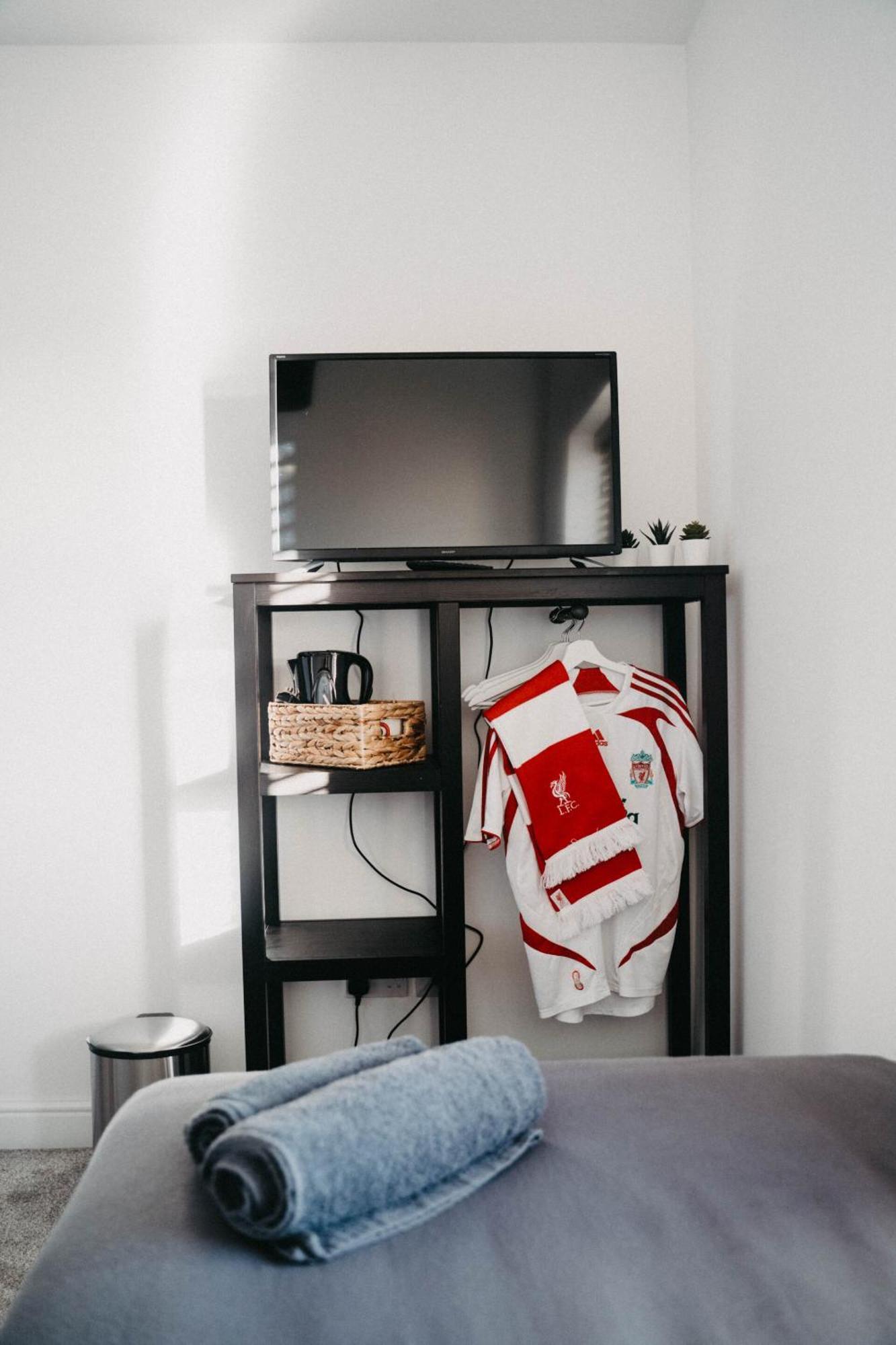 Hotel Flat Iron Anfield à Liverpool Extérieur photo
